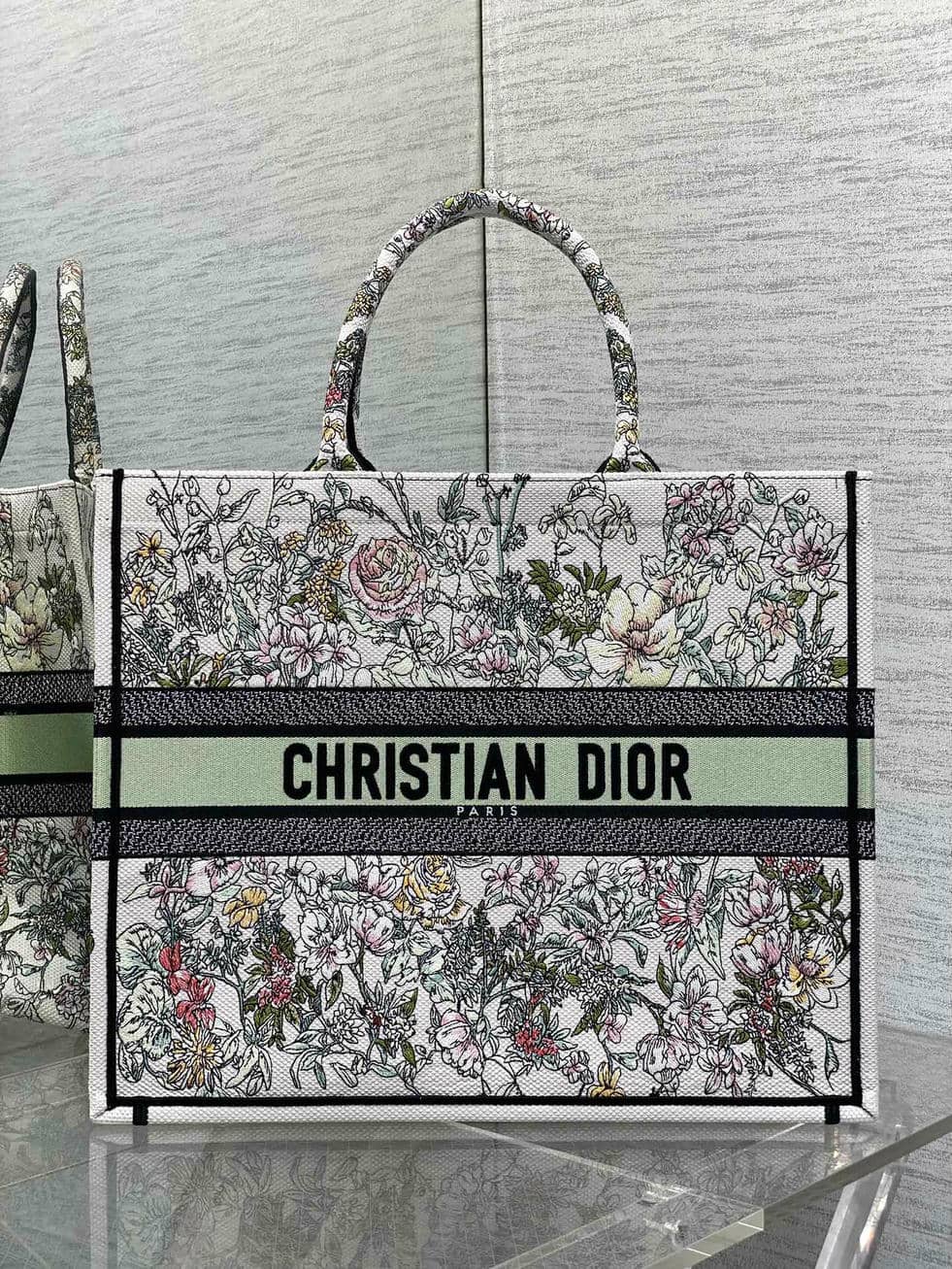 2025New Tote 00111